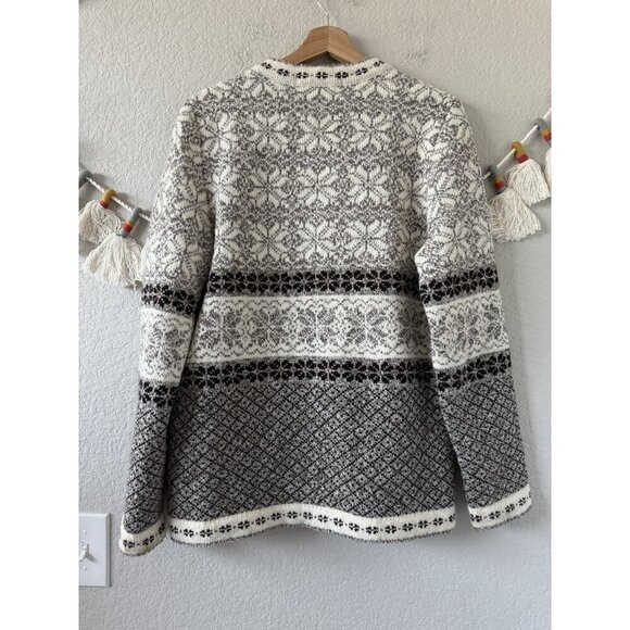 Baltic Inspirations Wool Blend Nordic Fair Isle Cardigan Sweater Cabincore M - Picture 2 of 8